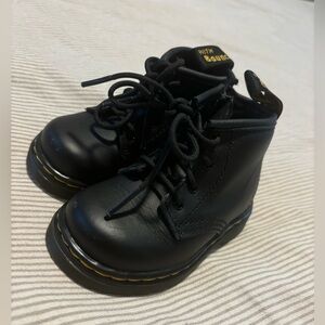 unisex Dr Martens - 5C